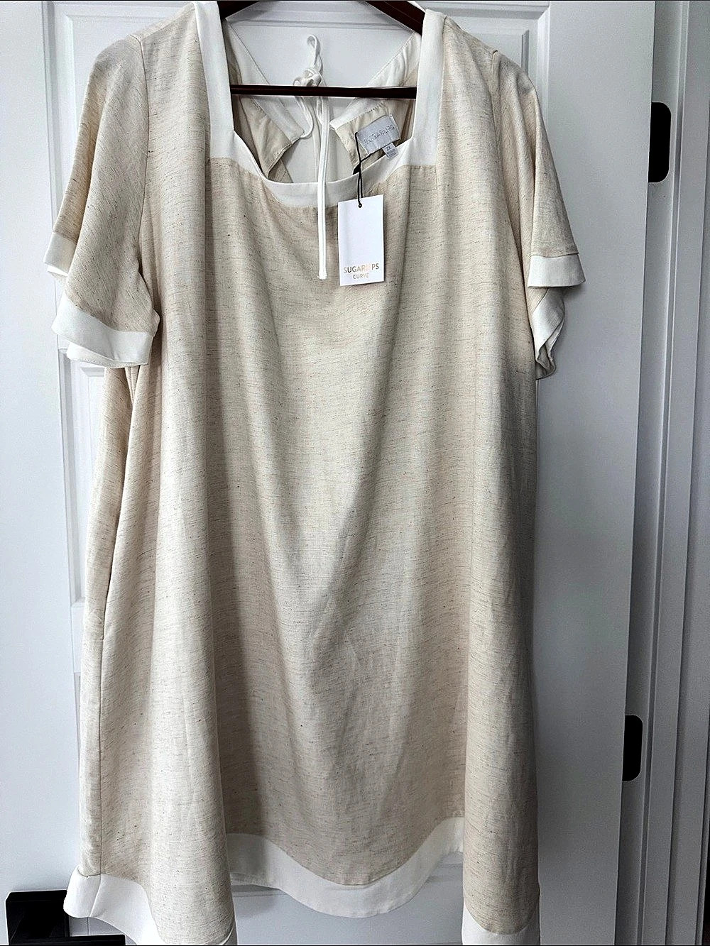 SugarLips Curve Mini Dress Cream & White 18W